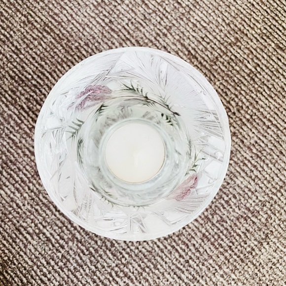 Small Winter Pine Cone Christmas Painted Votive with Tea Candle / Like New - Picture 2 of 2